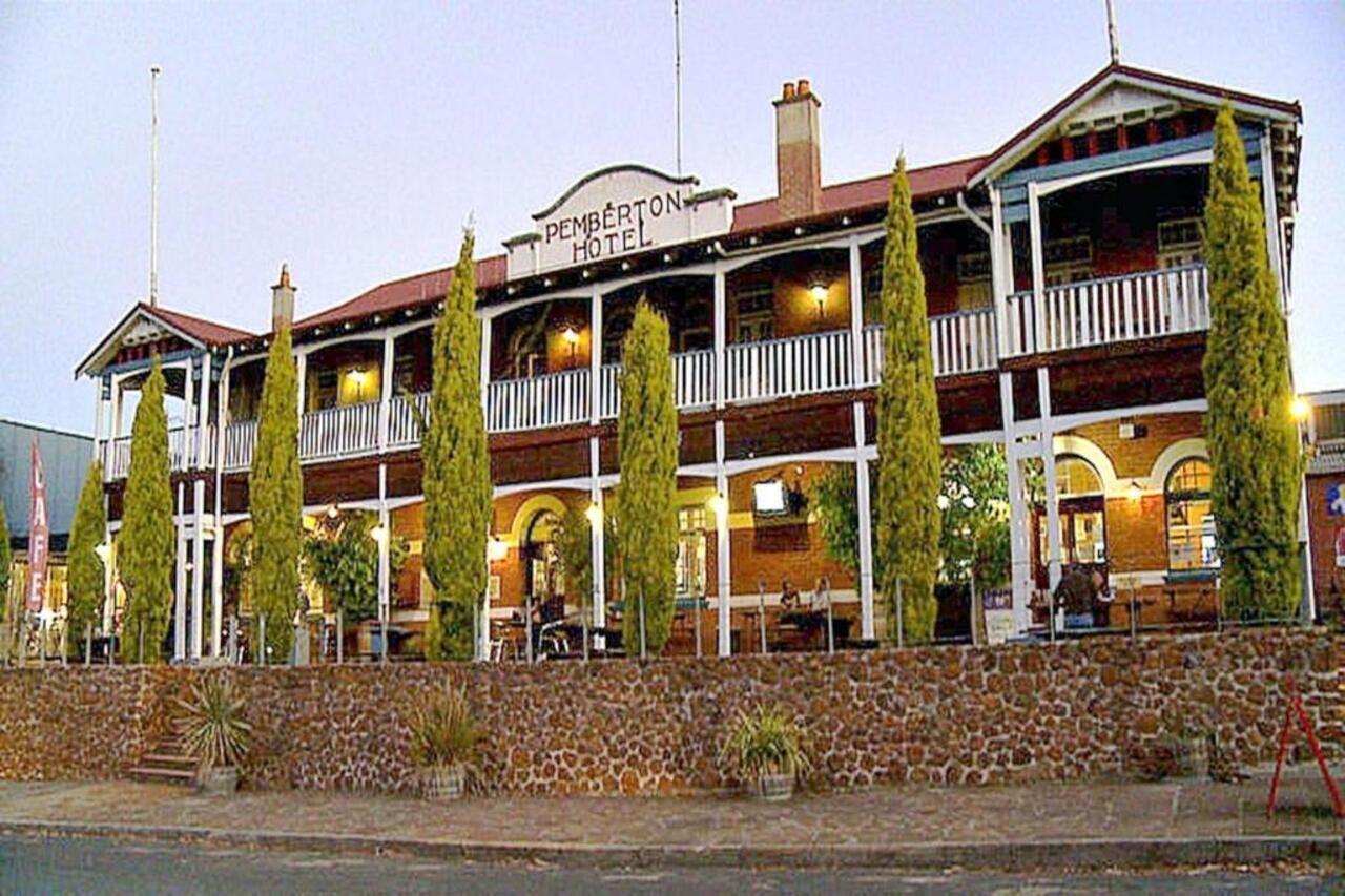 The Pemberton Hotel Exteriér fotografie